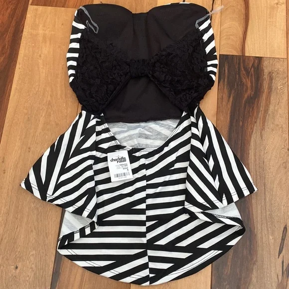 NWT- CHARLOTTE RUSSE LACE STRIPED STRAPLESS PEPLUM TOP- SIZE S - Picture 1 of 7